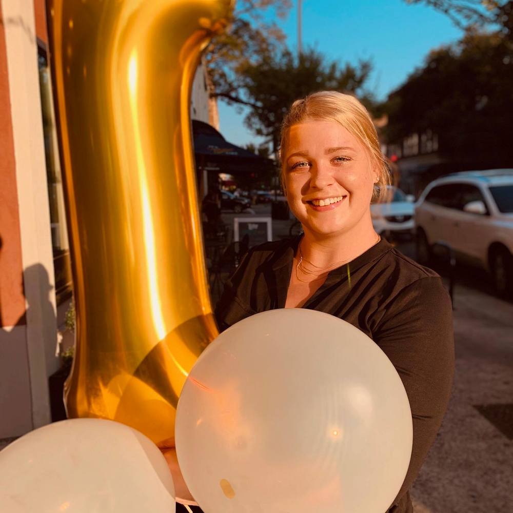 Meet your Posher, Krystin